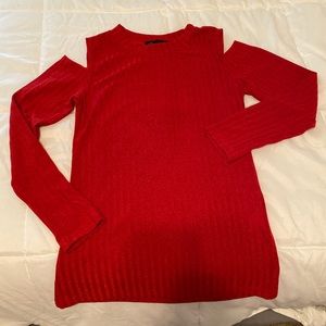 Adorable Red cold shoulder top NWT